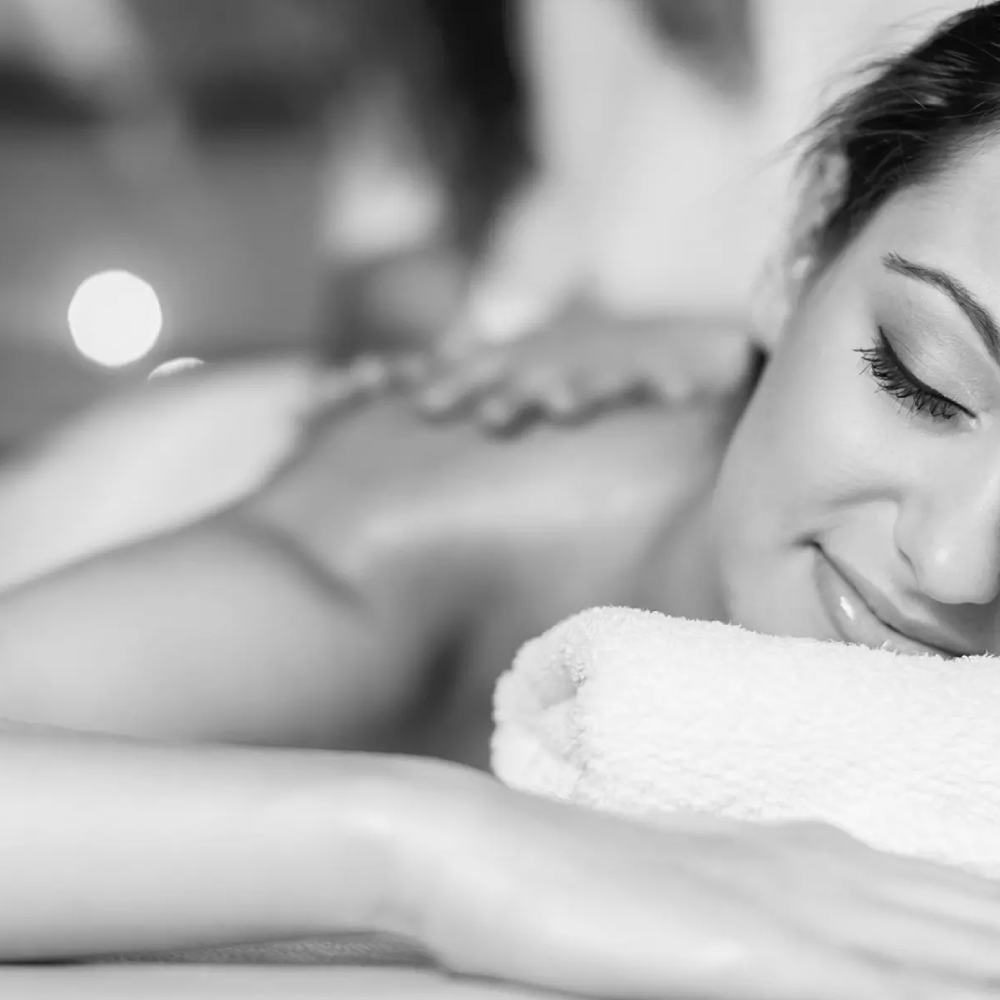 Massage traditionnel - Massage érotique